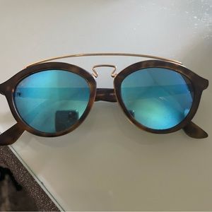 Ray Ban RB4257 Sunglasses